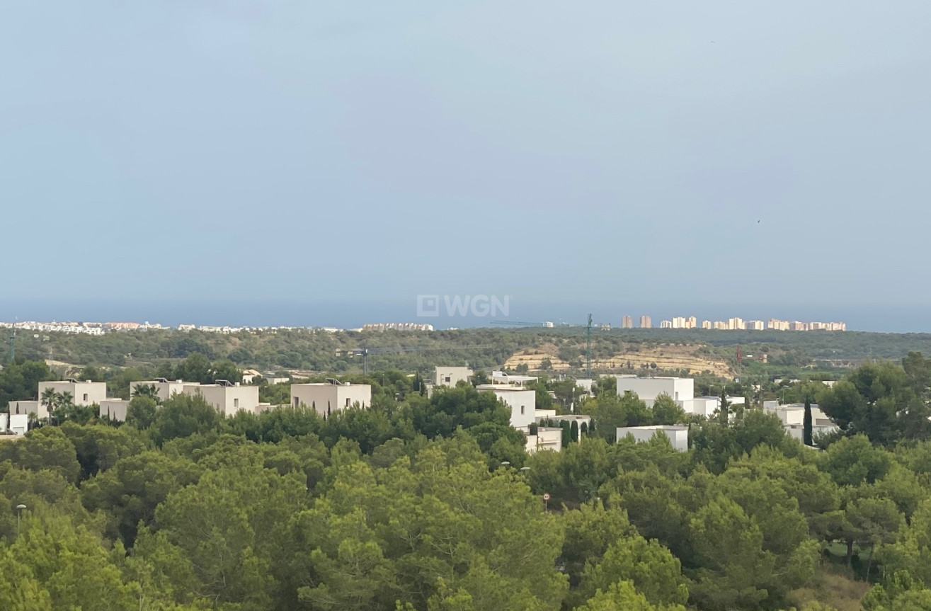 Odsprzedaż - Mieszkanie w bloku - Las Colinas Golf - Costa Blanca