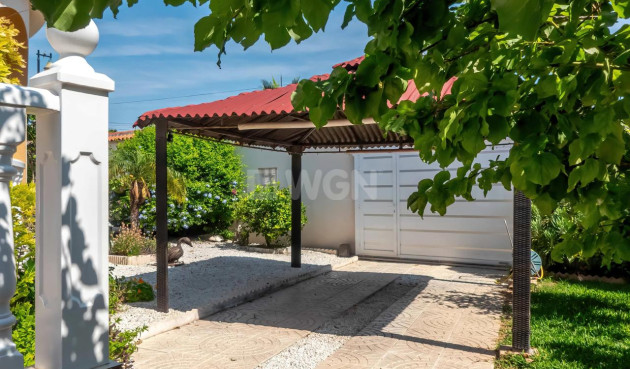 Resale - Villa - Torrevieja - Costa Blanca