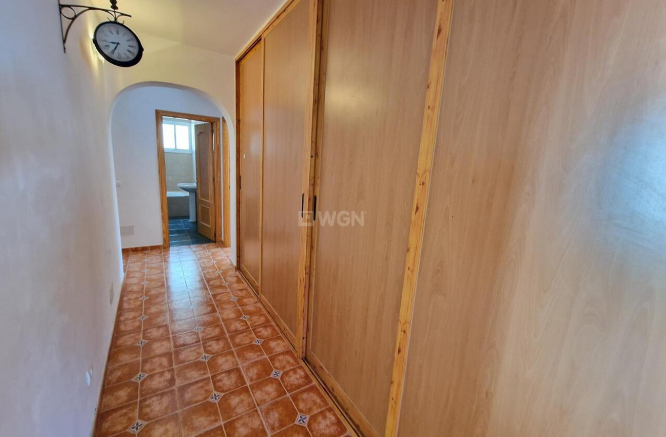 Reventa - Villa - Venta Alta - Costa del Sol