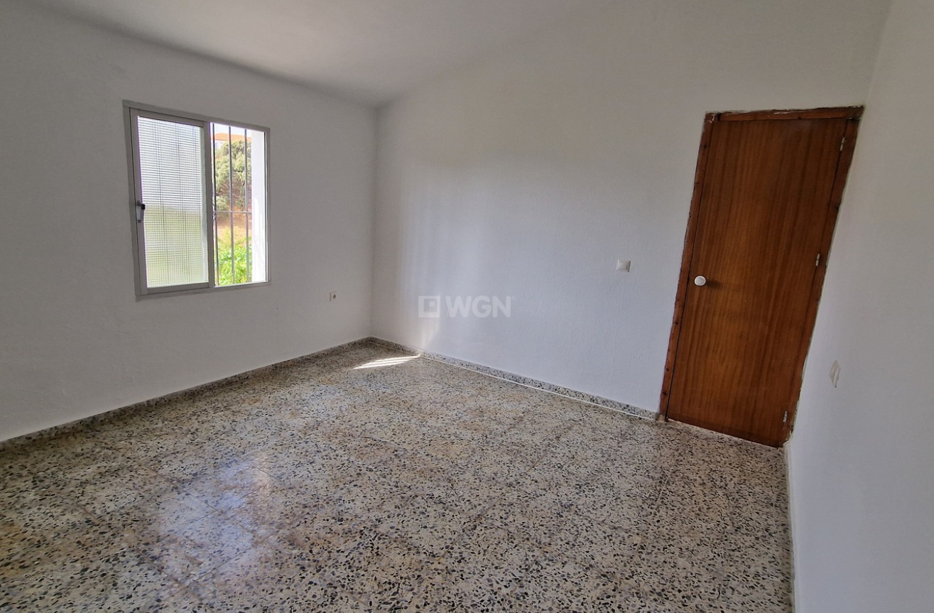 Resale - Villa - Comares - Inland