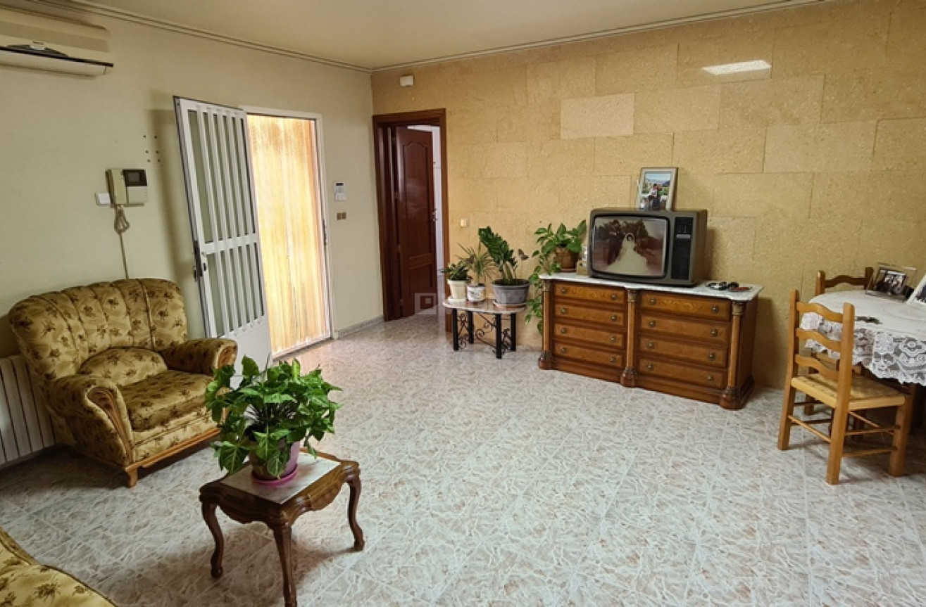 Reventa - Villa - Orihuela - Inland