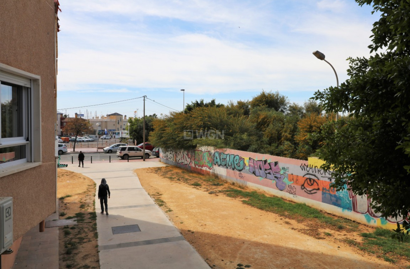 Odsprzedaż - Mieszkanie w bloku - Mar Azul - La Veleta Torrevieja - Costa Blanca