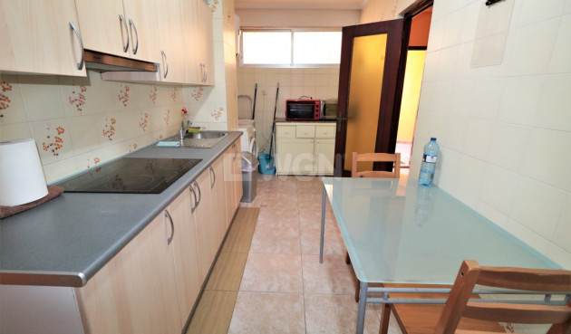 Resale - Apartment / flat - Mar Azul - La Veleta Torrevieja - Costa Blanca