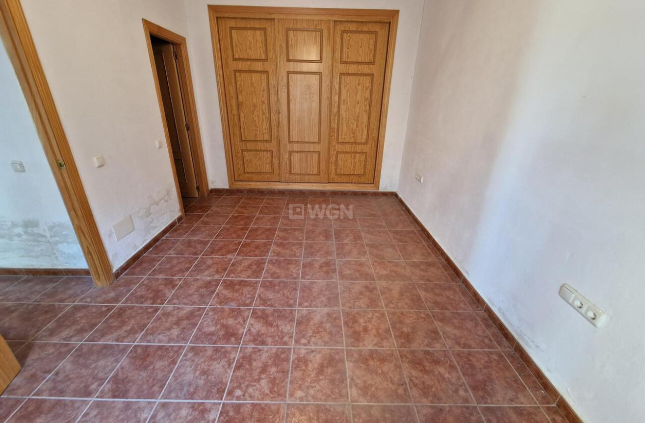 Resale - Villa - Alcaucín - Inland