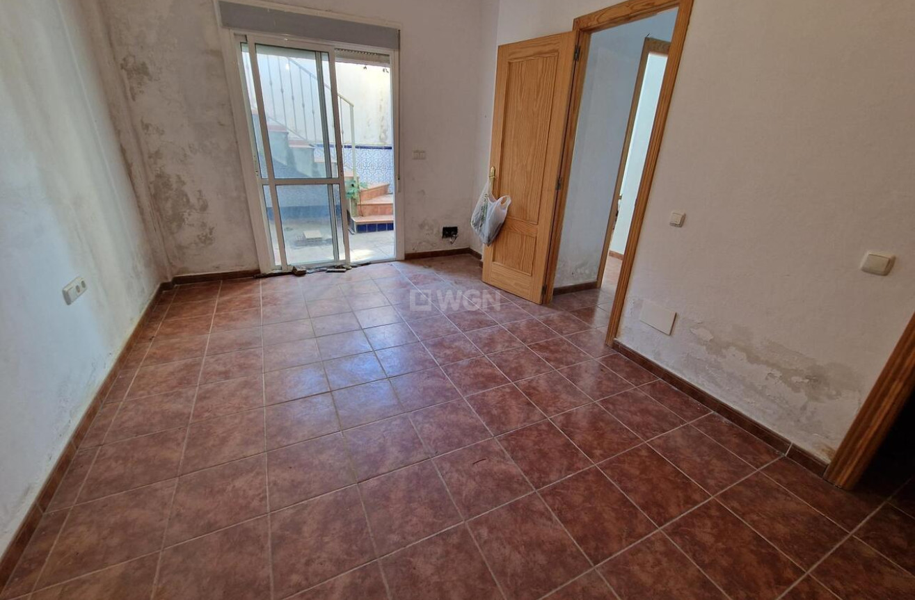 Resale - Villa - Alcaucín - Inland