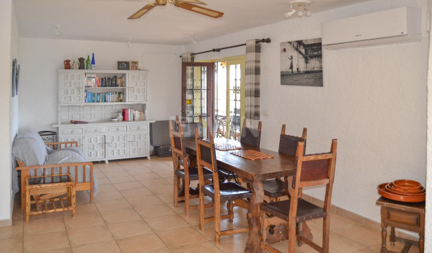 Resale - Villa - Pedreguer - Inland