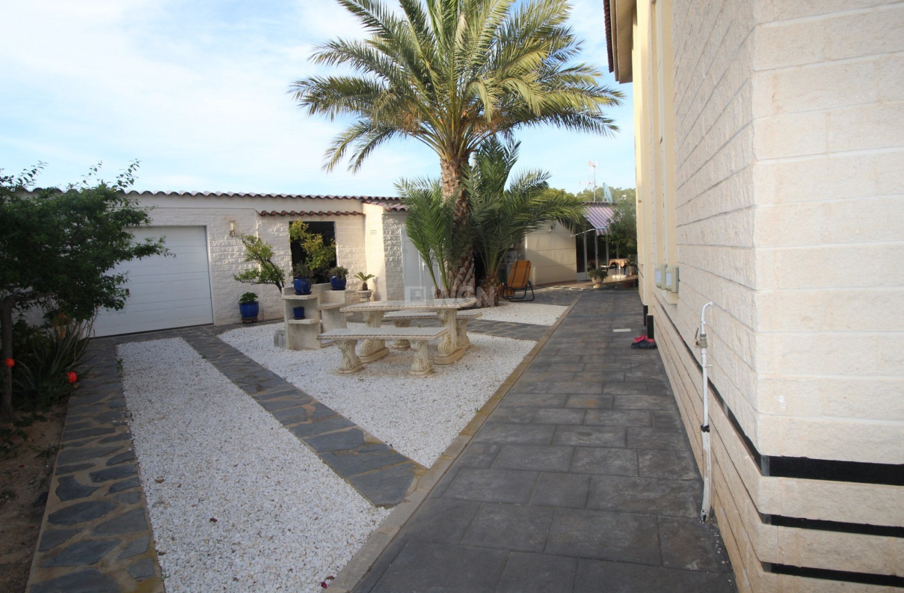 Reventa - Villa - Mil Palmeras - Costa Blanca