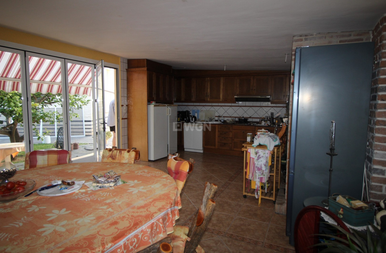 Resale - Villa - Mil Palmeras - Costa Blanca