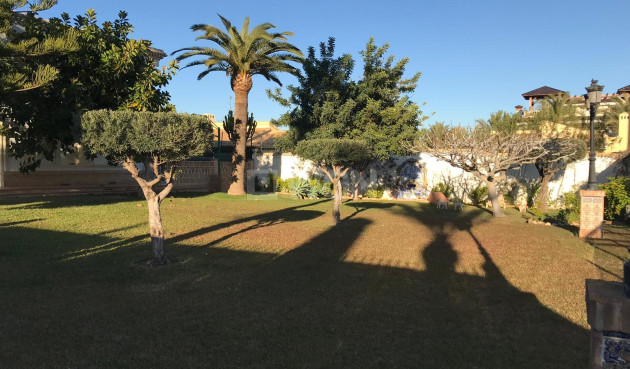 Odsprzedaż - Villa - Cabo Roig - Costa Blanca