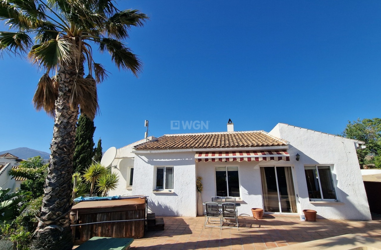 Resale - Villa - Vinuela - Inland