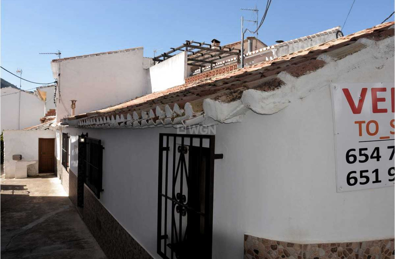 Resale - Townhouse - Mondrón - Inland