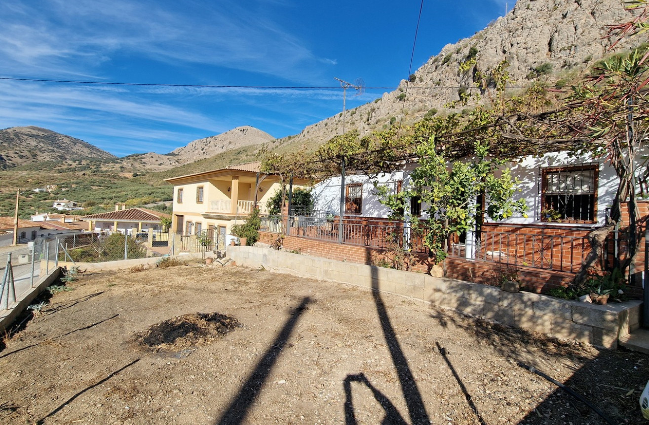 Resale - Villa - Periana - Inland