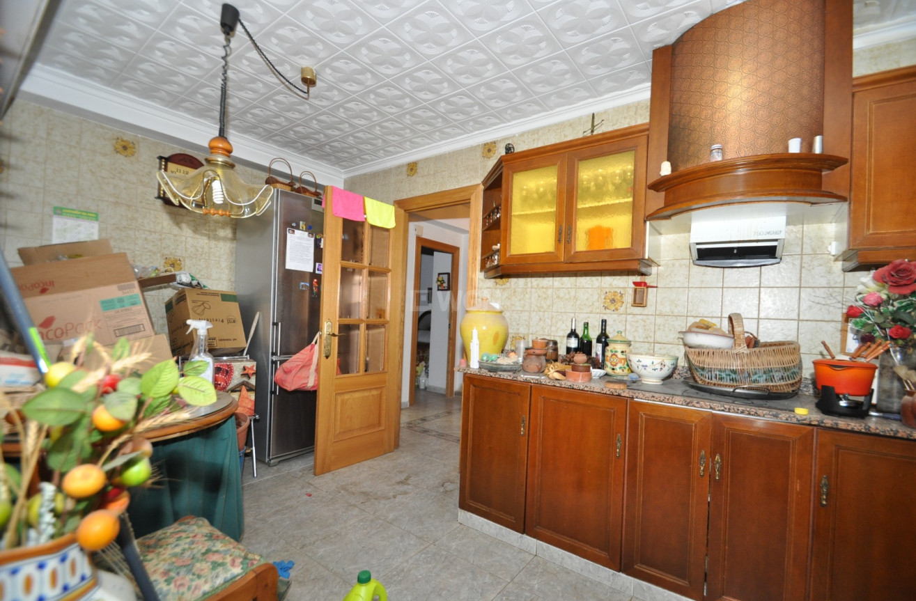 Resale - Apartment / flat - Pinoso - Inland