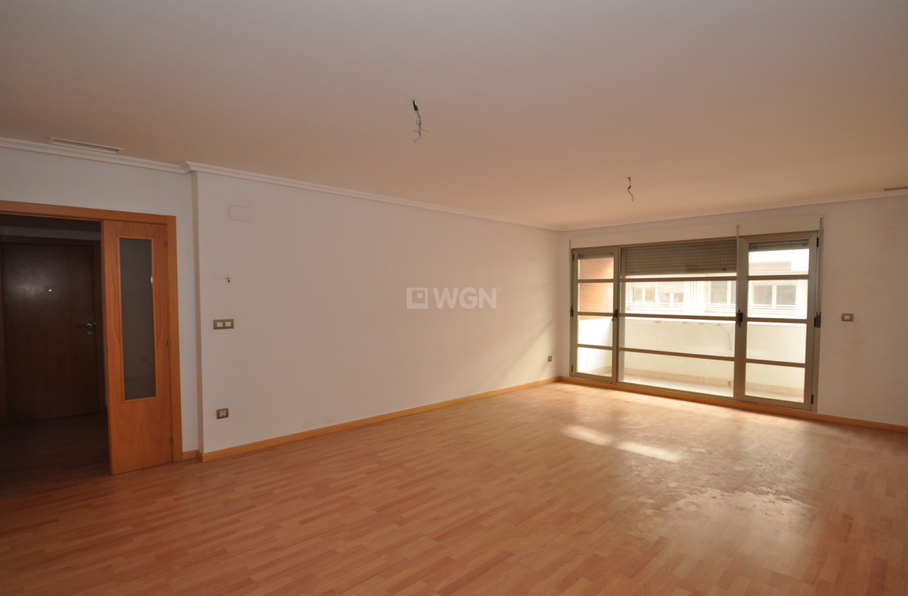 Reventa - Apartamento / piso - Elda - Inland