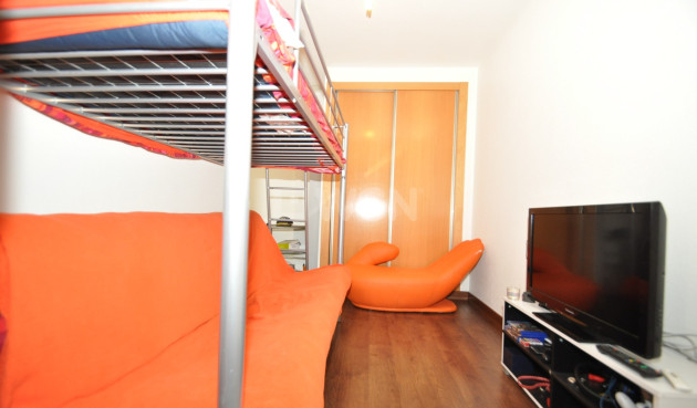 Resale - Apartment / flat - Sax - Inland