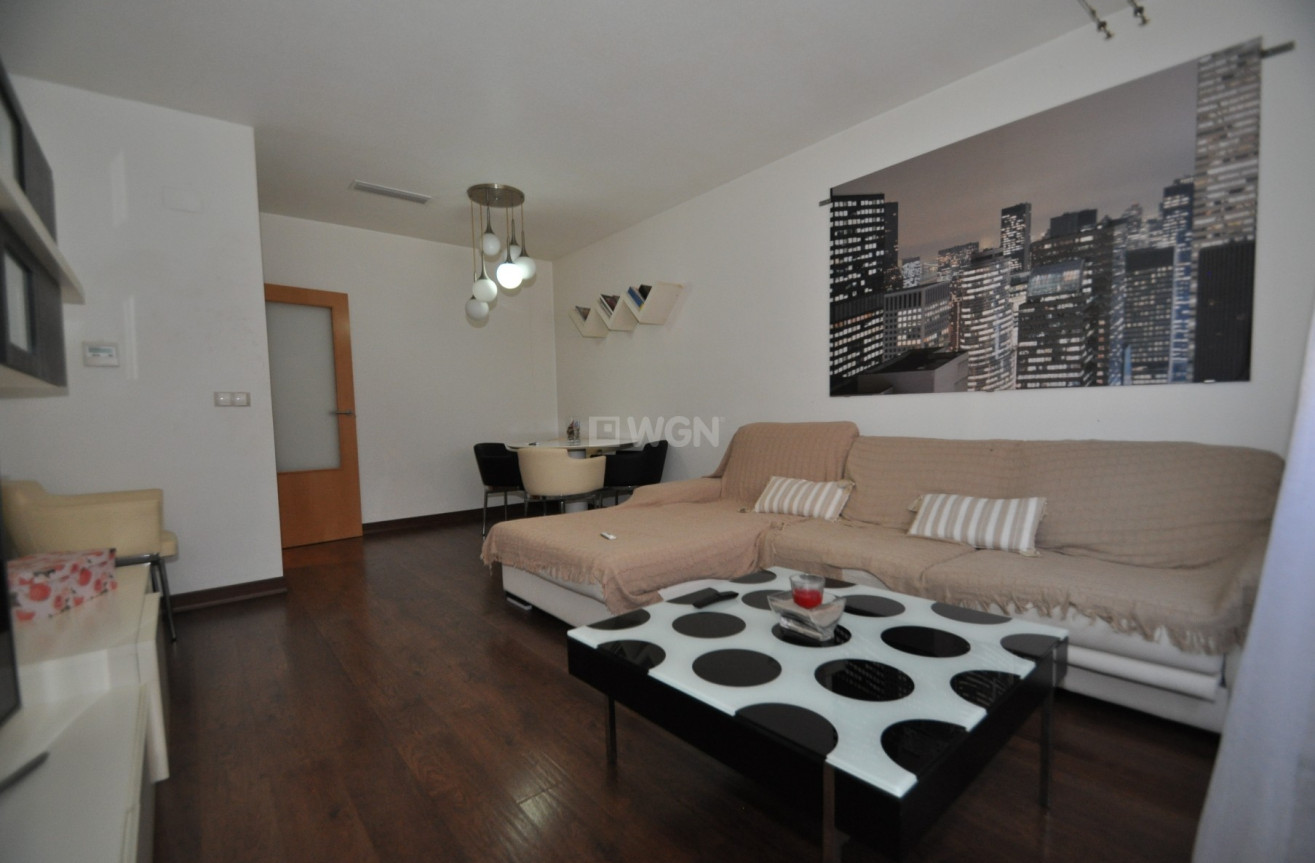 Resale - Apartment / flat - Sax - Inland