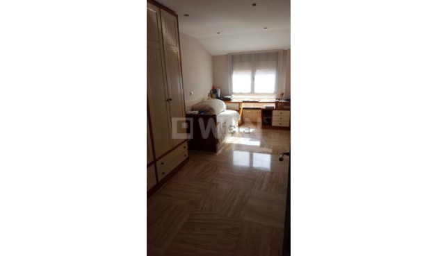 Resale - Apartment / flat - Villena - Inland