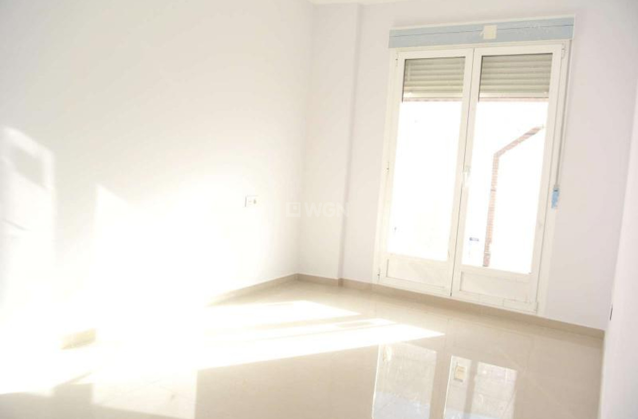 Resale - Apartment / flat - Villena - Inland