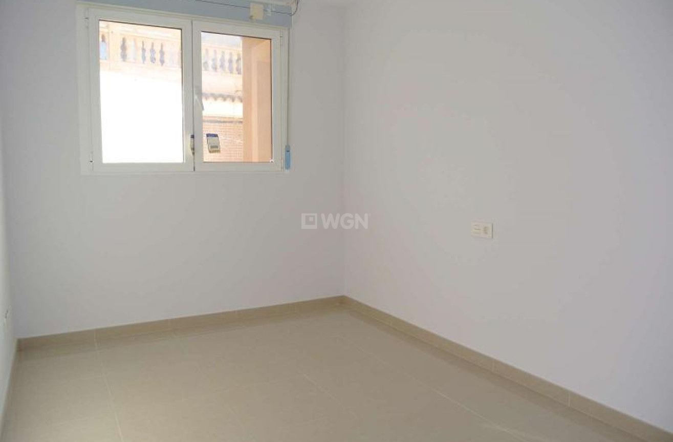 Resale - Apartment / flat - Villena - Inland