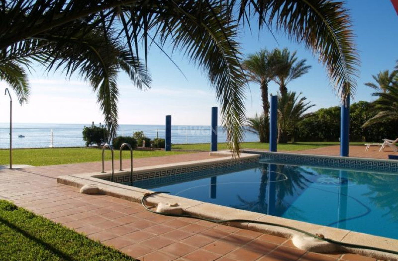 Odsprzedaż - Villa - Cabo Roig - Costa Blanca