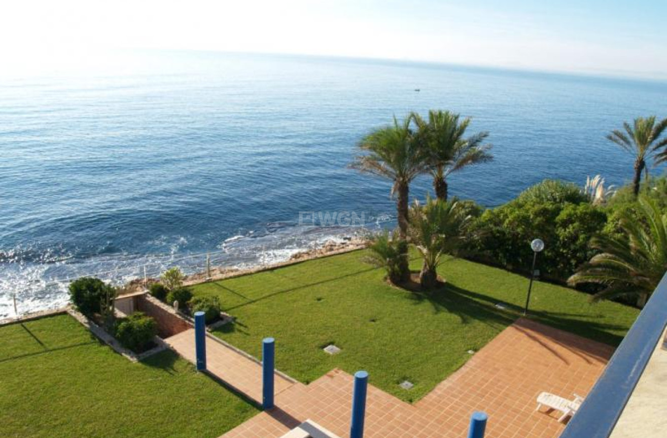 Odsprzedaż - Villa - Cabo Roig - Costa Blanca