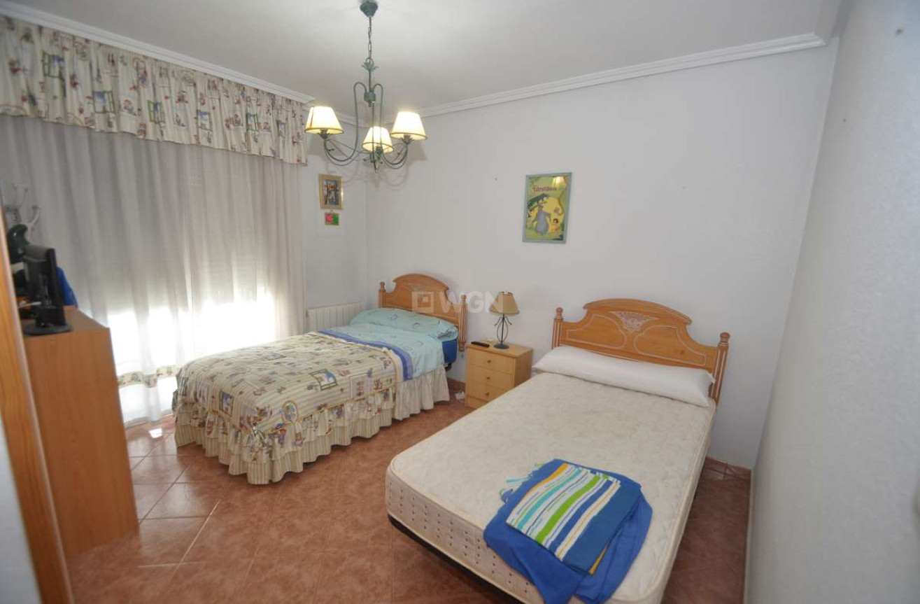 Resale - Townhouse - Pinoso - Inland