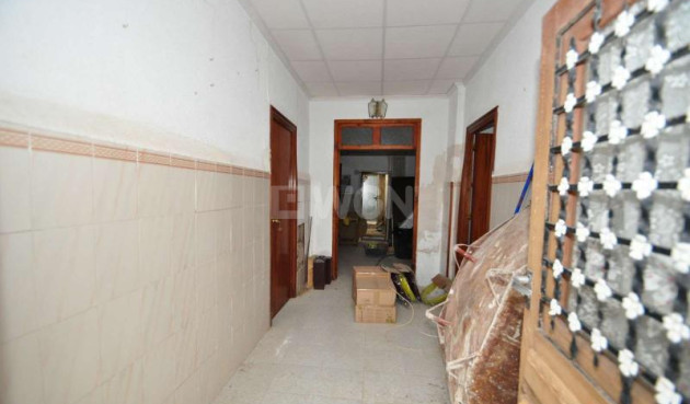 Resale - Commercial - Pinoso - Inland