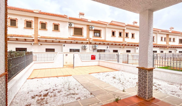 Resale - Townhouse - San Miguel de Salinas - Inland