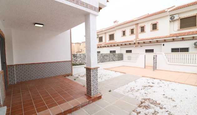 Resale - Townhouse - San Miguel de Salinas - Inland