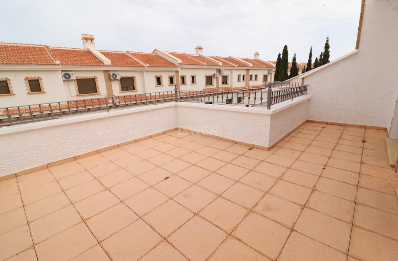 Resale - Townhouse - San Miguel de Salinas - Inland