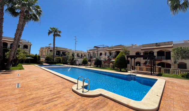 Resale - Bungalow - Torrevieja - Aguas Nuevas 1