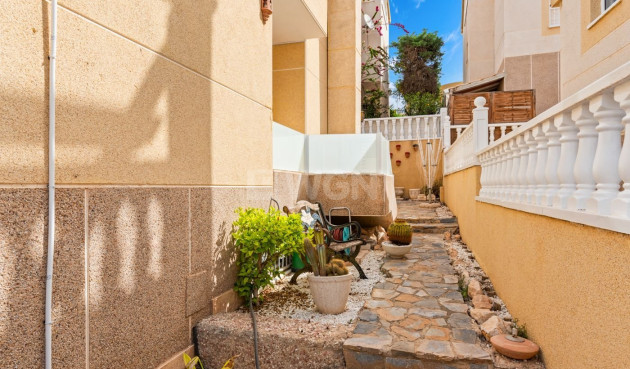 Resale - Villa - Orihuela Costa - Costa Blanca