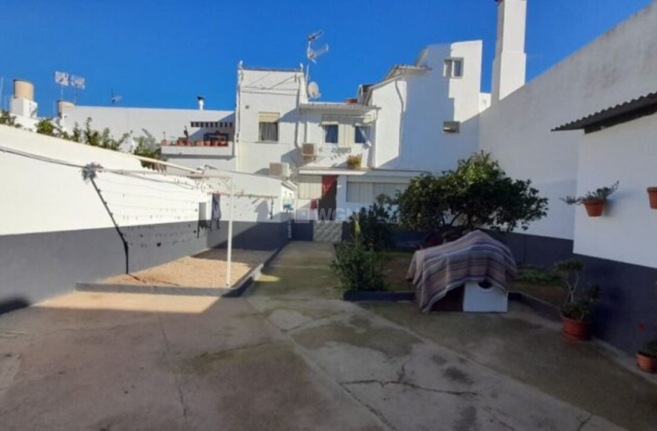 Resale - Townhouse - Pizarra - Inland