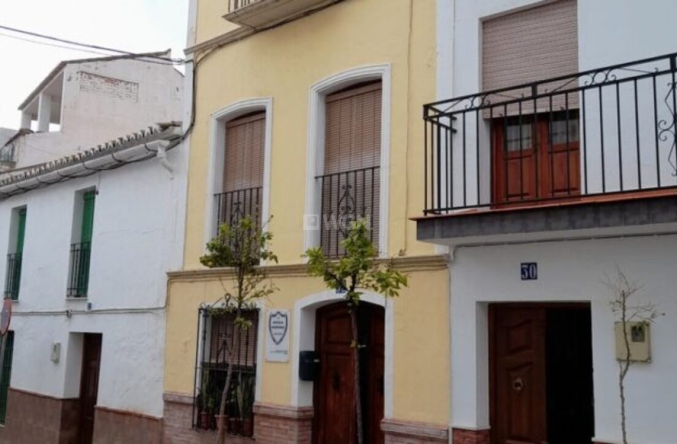 Resale - Townhouse - Alora - Inland