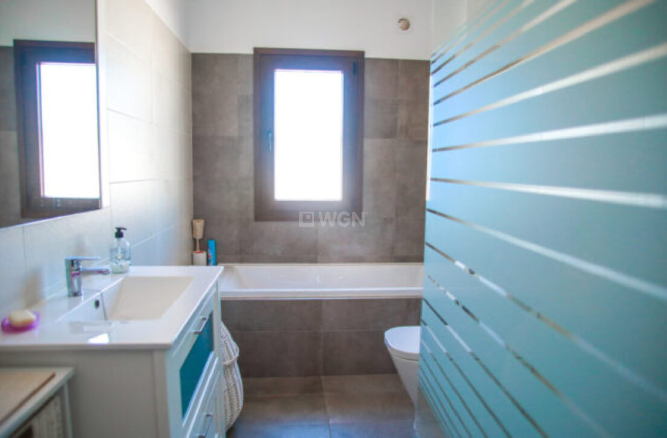 Resale - Townhouse - Alora - Inland