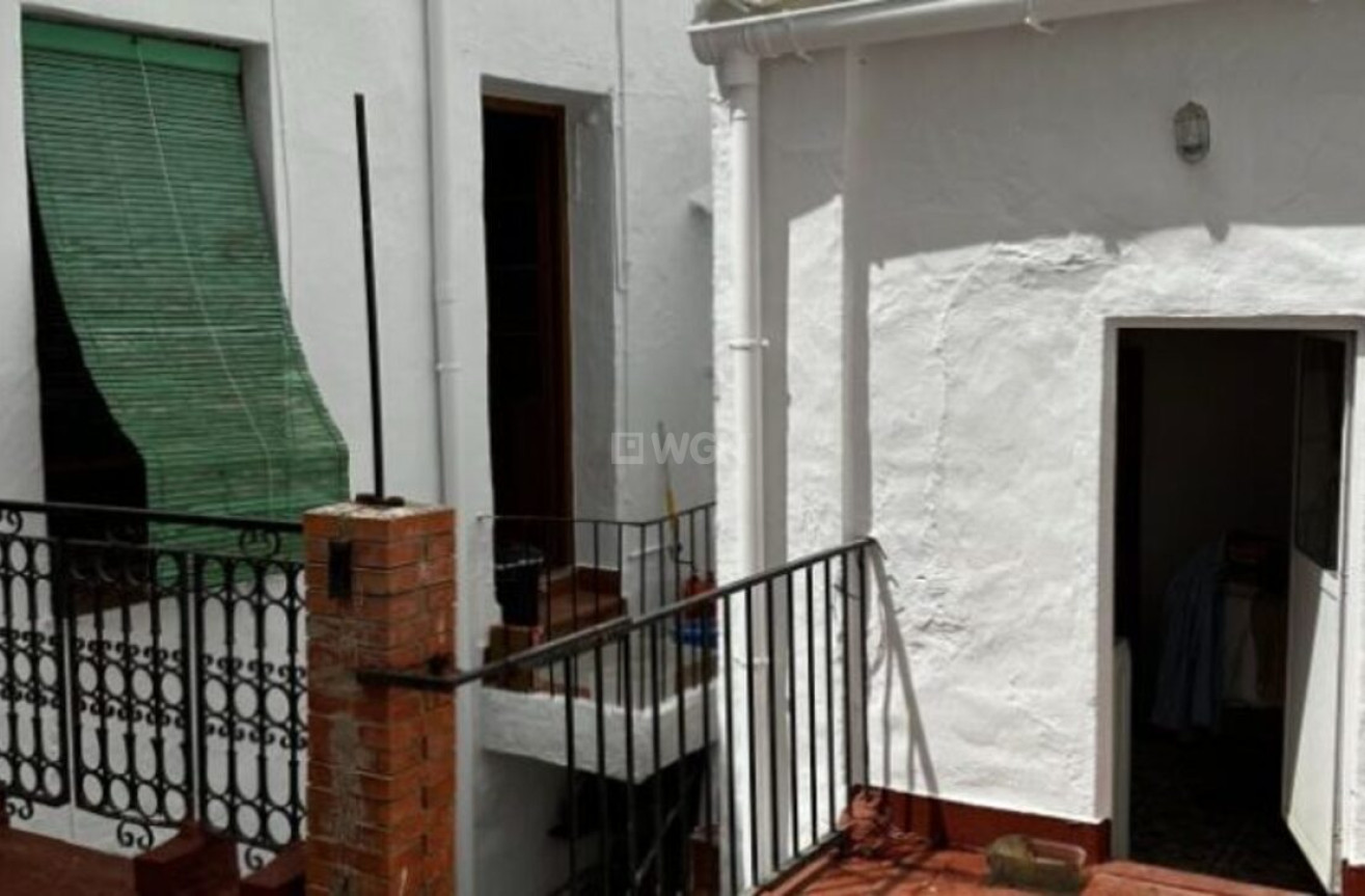 Resale - Townhouse - Alora - Inland