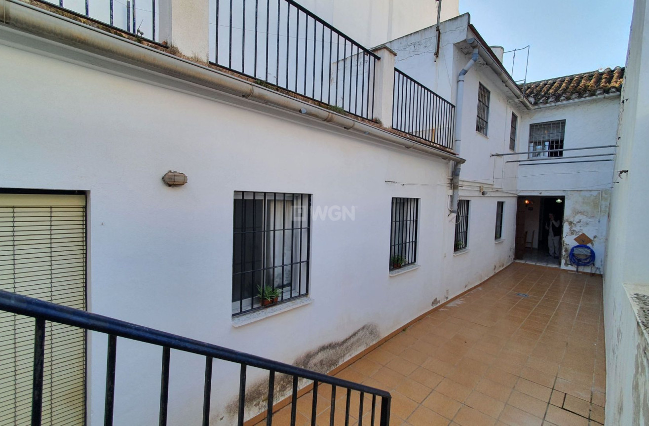 Resale - Townhouse - Coin - Inland