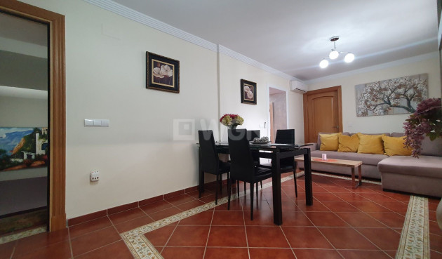 Reventa - Apartamento / piso - Alhaurin el Grande - Inland