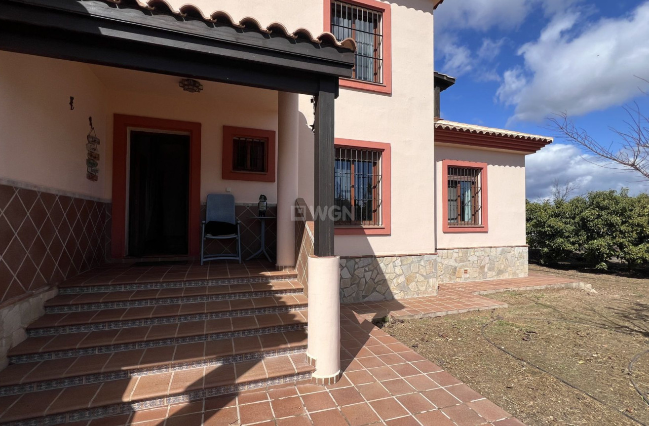 Odsprzedaż - Country House - Alhaurín de la Torre - Inland