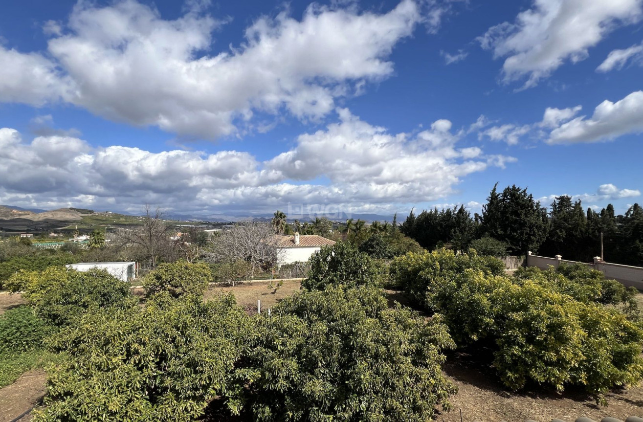 Odsprzedaż - Country House - Alhaurín de la Torre - Inland