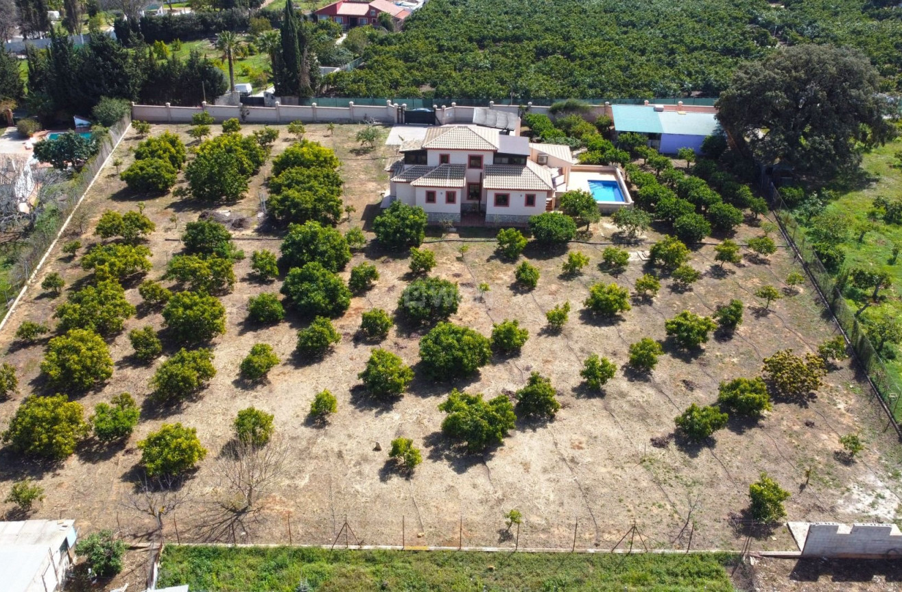 Odsprzedaż - Country House - Alhaurín de la Torre - Inland