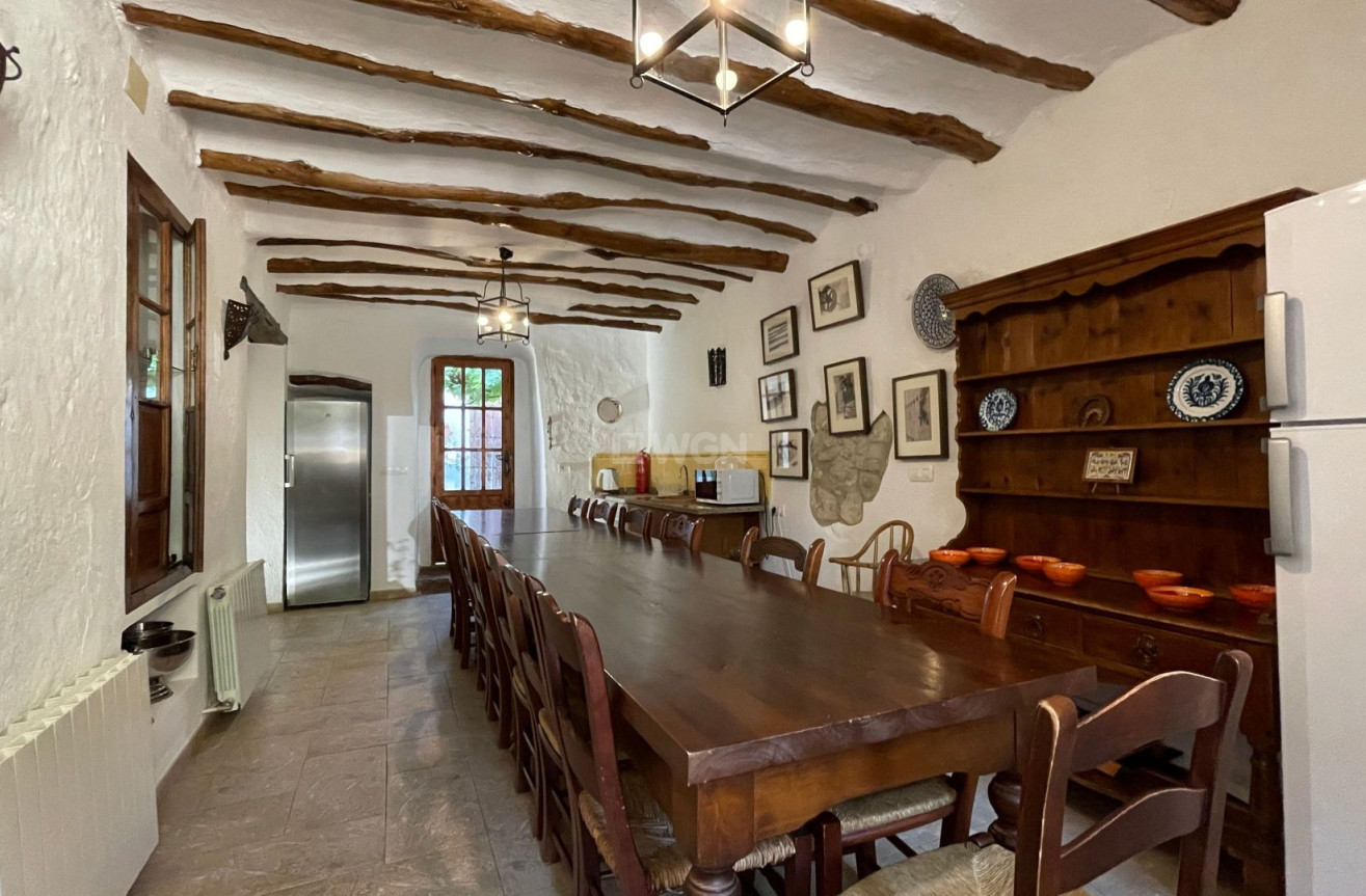 Resale - Country House - Villanueva de Tapia - Inland