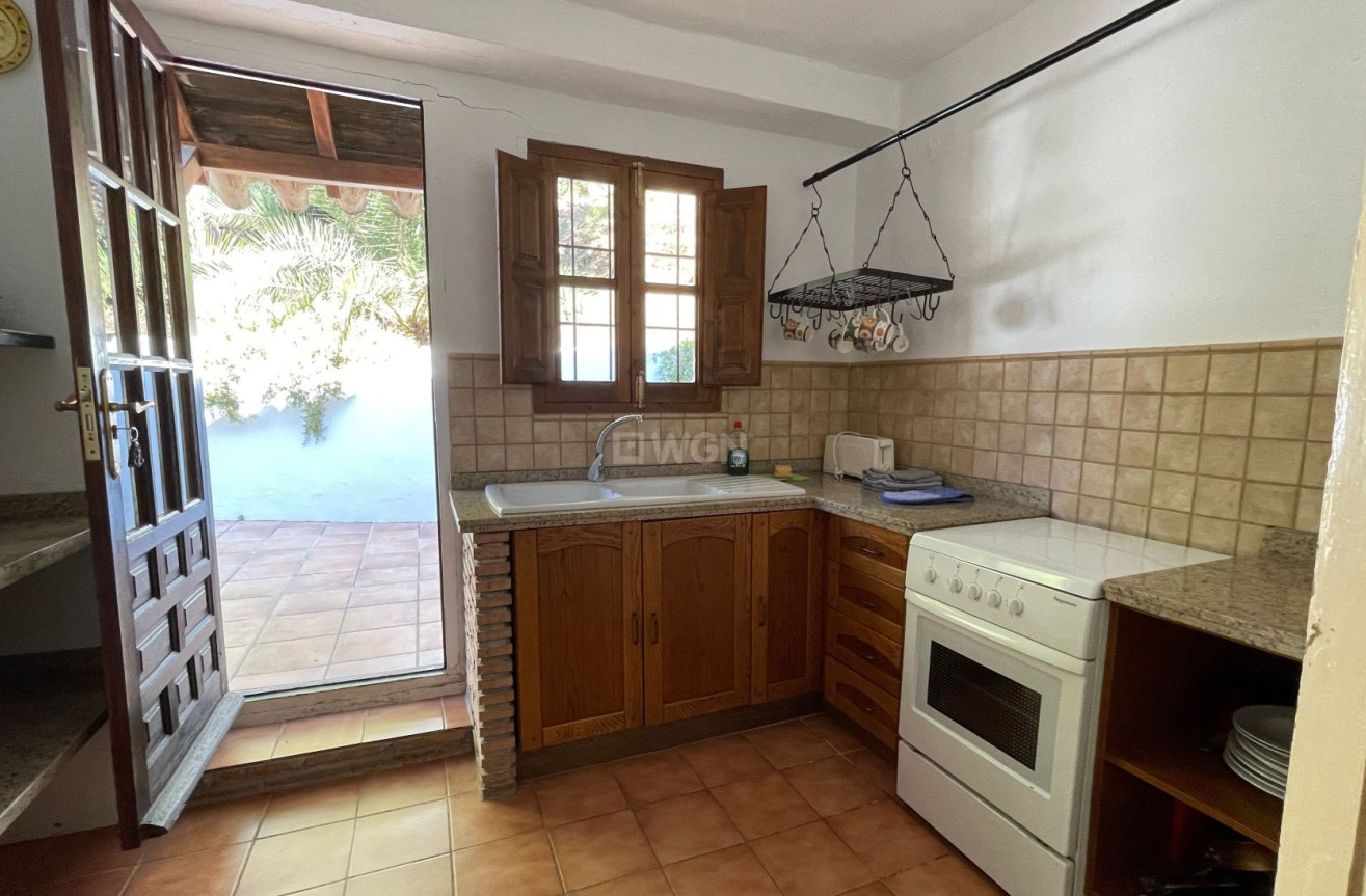 Resale - Country House - Villanueva de Tapia - Inland