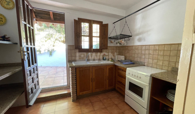 Resale - Country House - Villanueva de Tapia - Inland