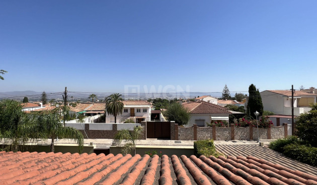 Resale - Villa - Alhaurín de la Torre - Inland