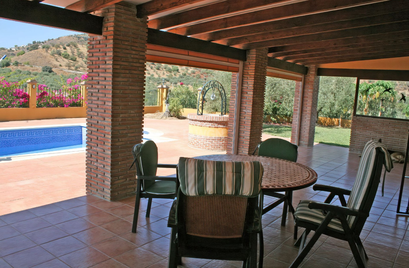 Reventa - Country House - Coin - Inland