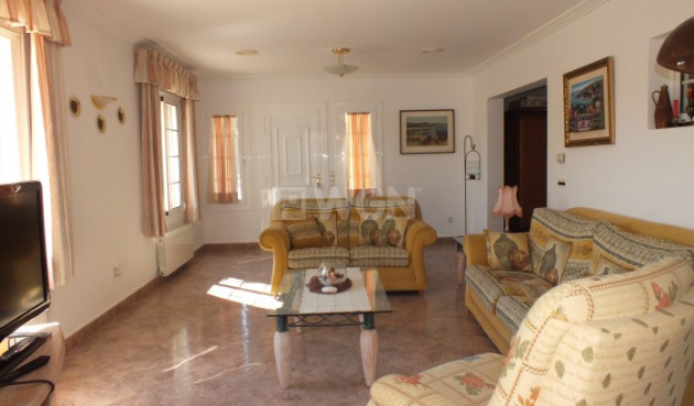 Reventa - Villa - 2 - Inland