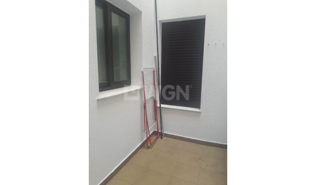 Resale - Apartment / flat - La Nucía - Costa Blanca