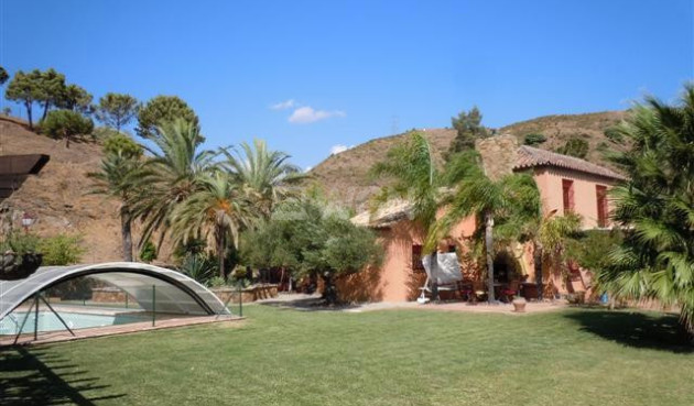 Reventa - Villa - Estepona - Costa del Sol