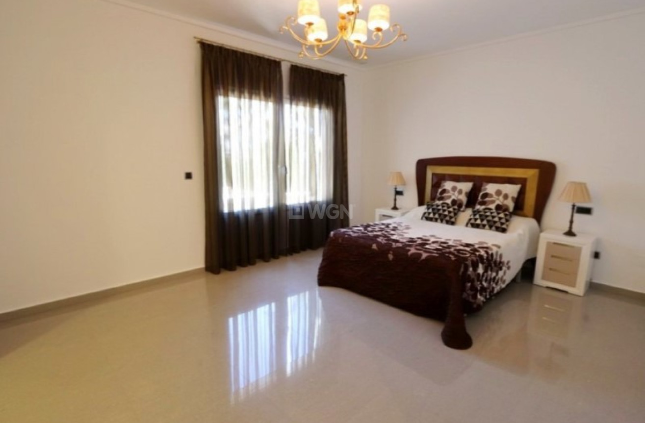 Resale - Villa - Orihuela - Inland